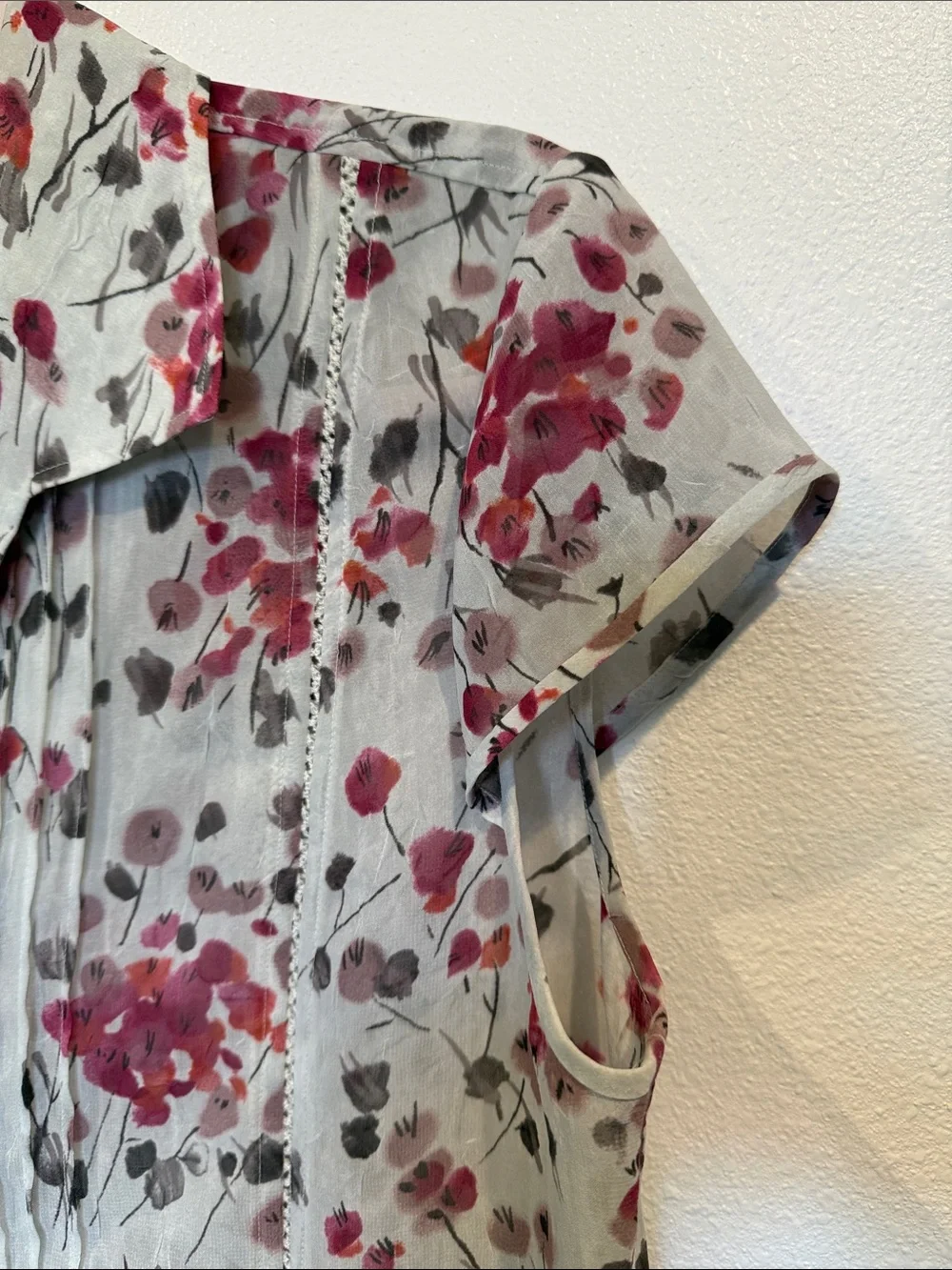 ST.JOHN SPORT Cap-Sleeve Pleated Blouse